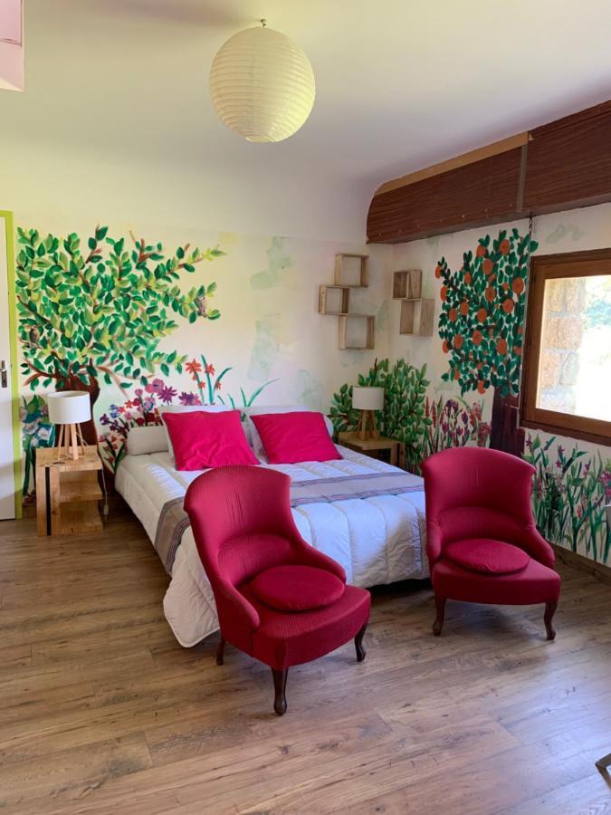 La Chamade Bed & Breakfast Карол Екстериор снимка